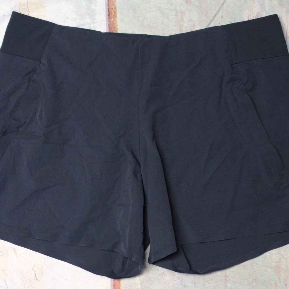 RYU Respect Your Universe Women's Power Short in Blackened Navy MRSP $70